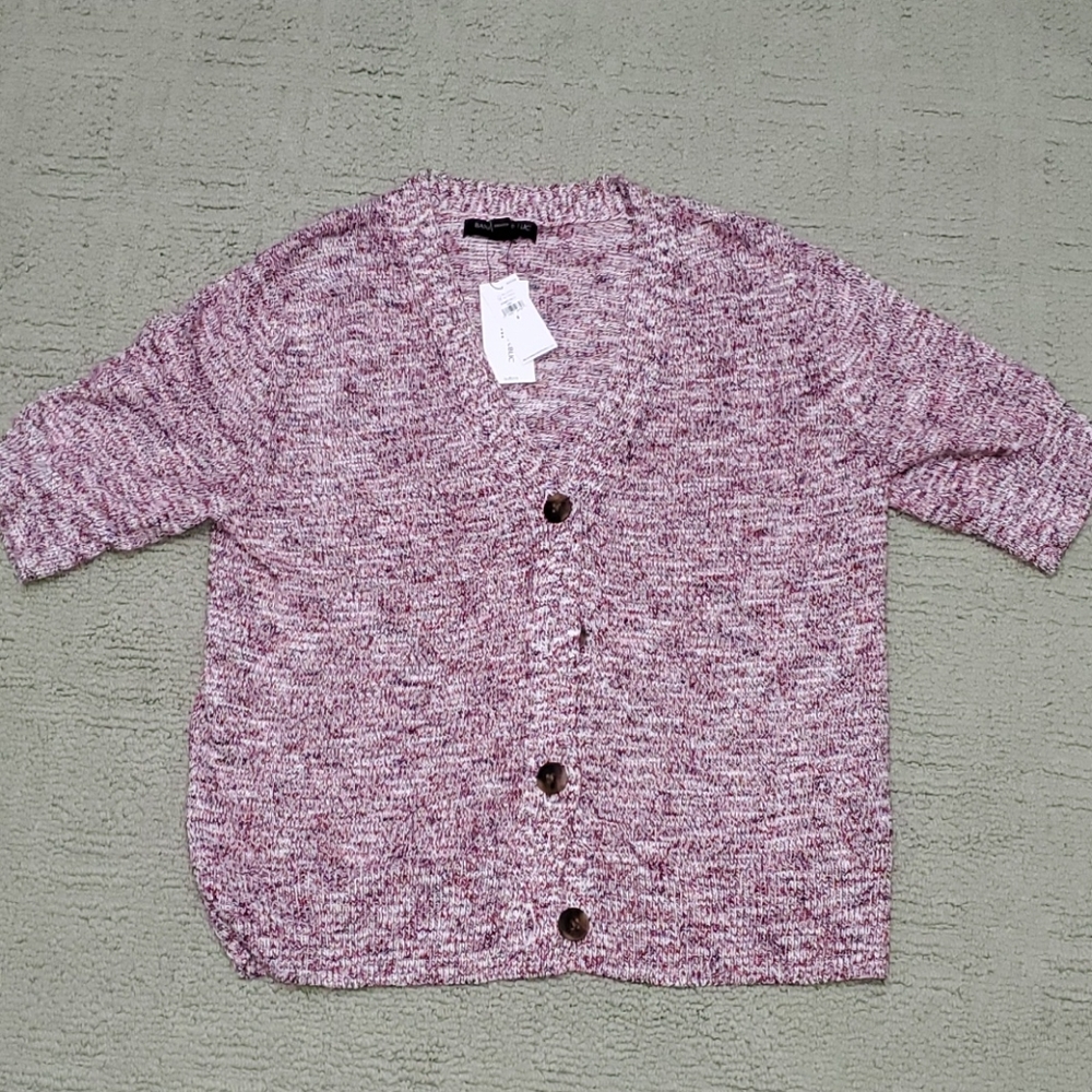 Banana Republic short sleeve cardi. Size SM. NWT
